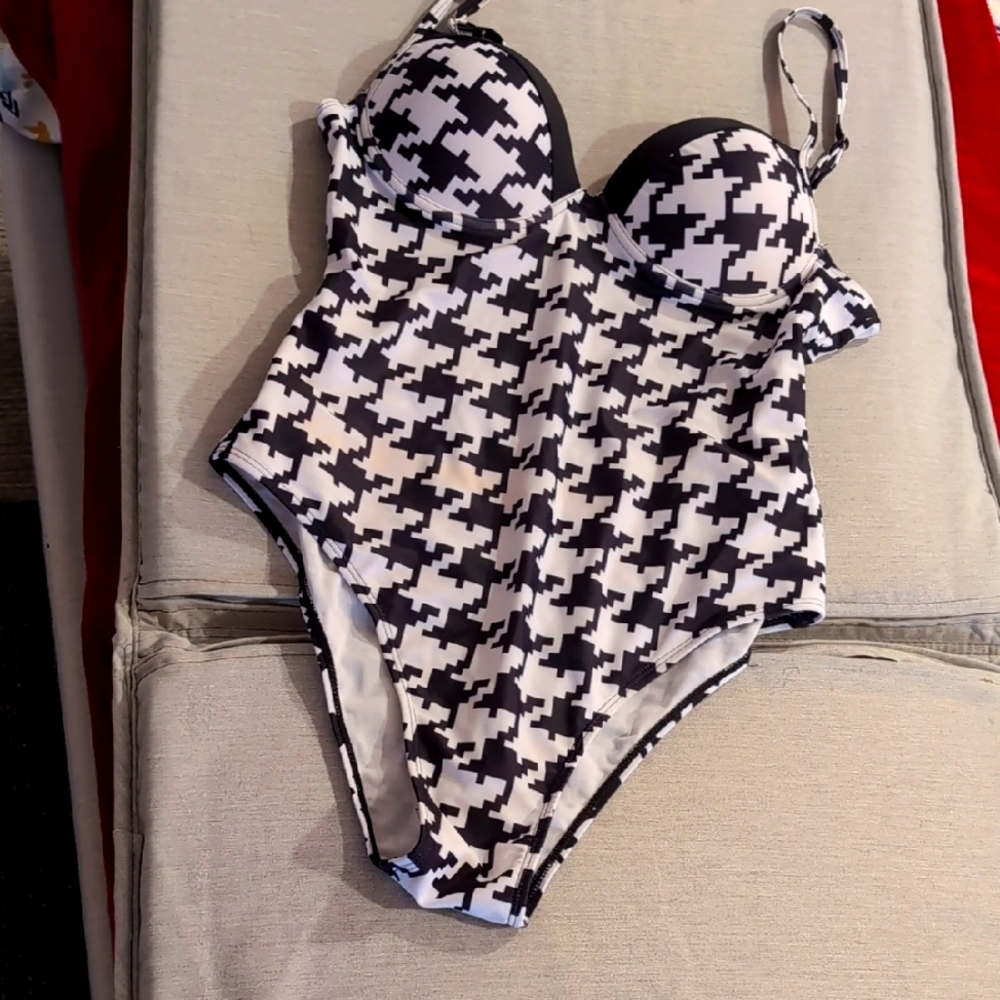Houndstooth One-Piece Swimsuit Shein